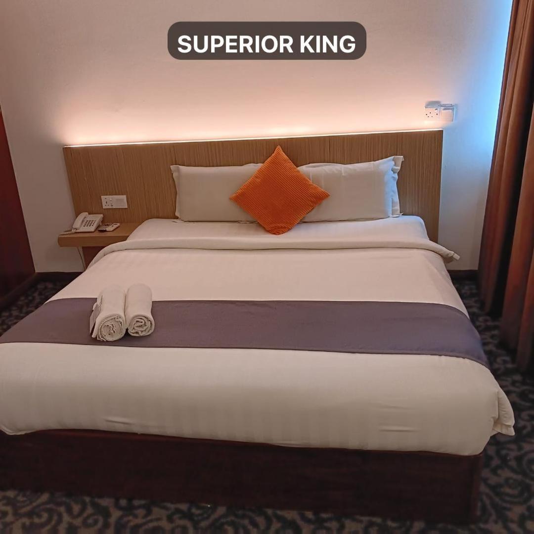 Go Lodge Hotel Kuantan Zewnętrze zdjęcie